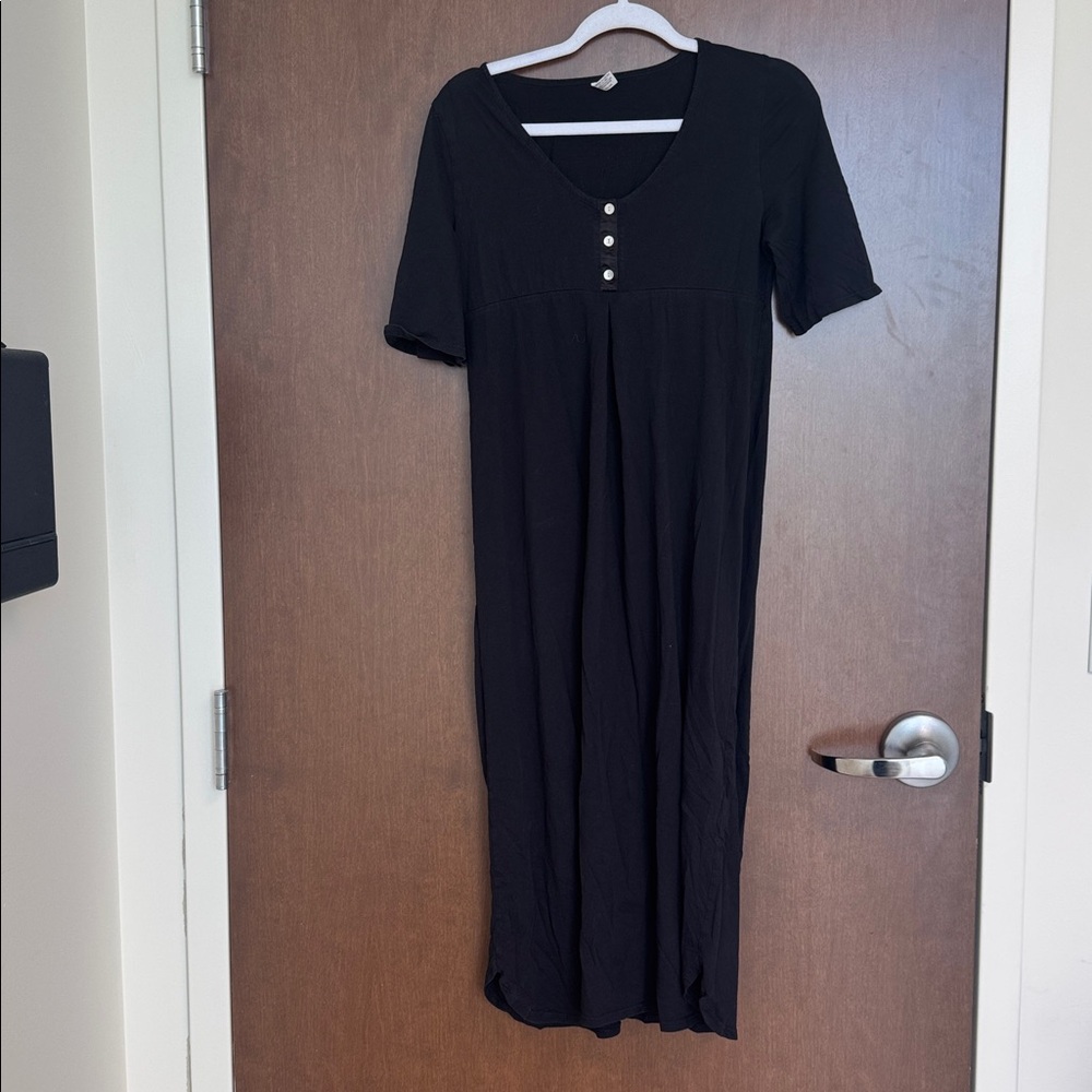 Belabumbum Black Midi Dress with Button Detail